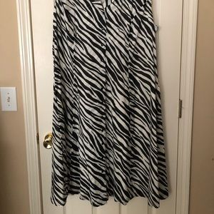 Jones New York Dresses - Jones New York Zebra Dress 20W Jones New York Dresses - Jones New York Zebra Dress 20W